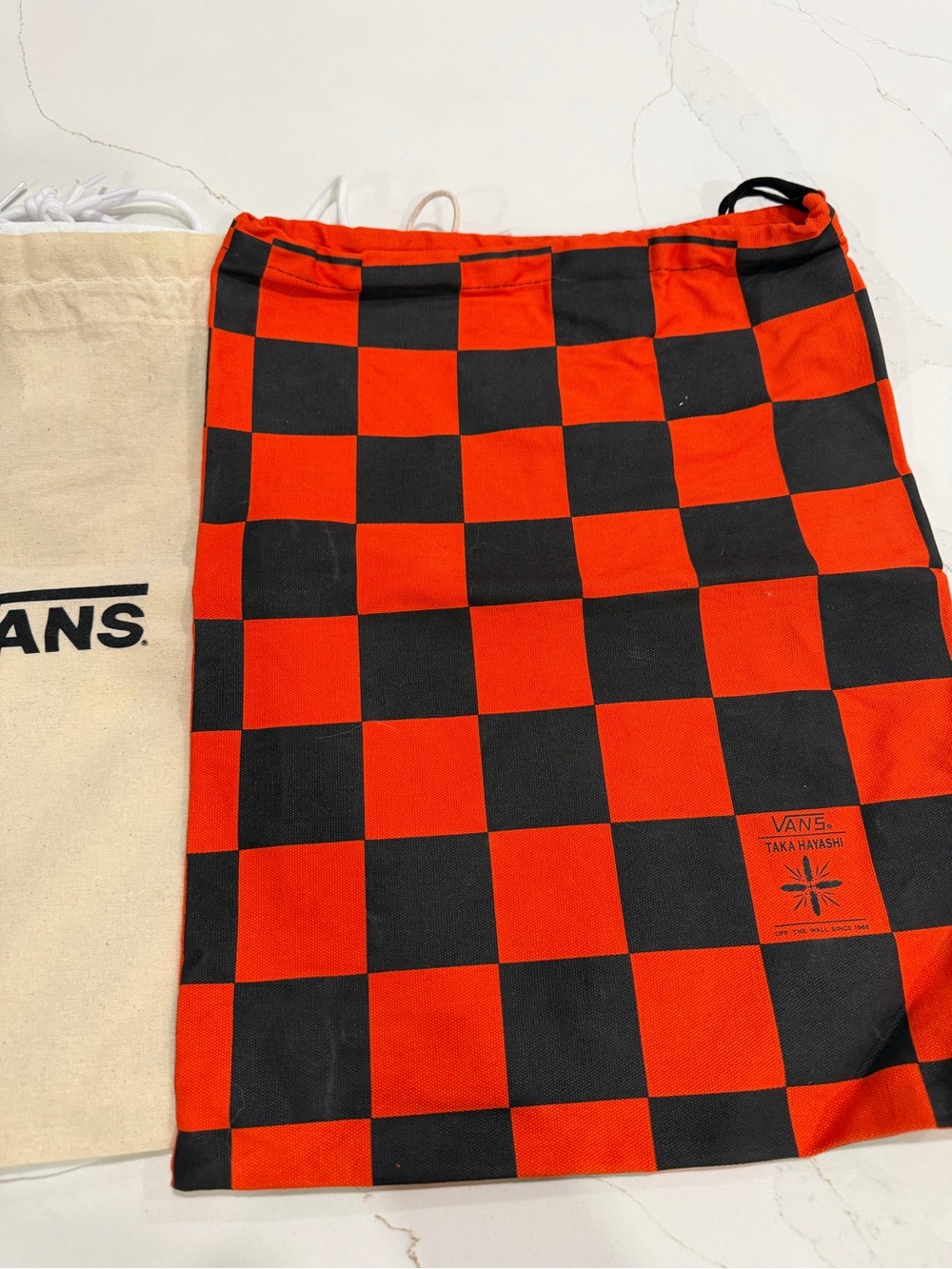 Vans Drawstring Dust Bag with Black Logo and Red Black Checker 9 of them - Picture 3 of 3